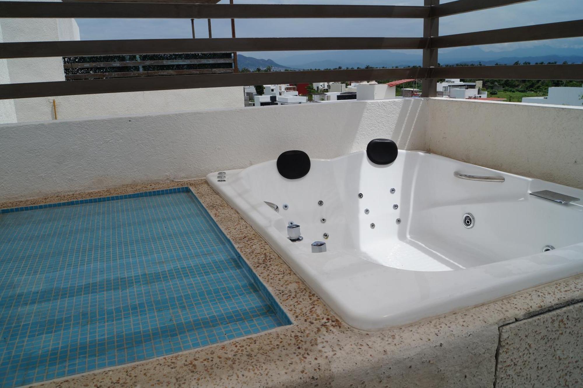 Apartment Penthouse Con Jacuzzi En Diamante Acapulco